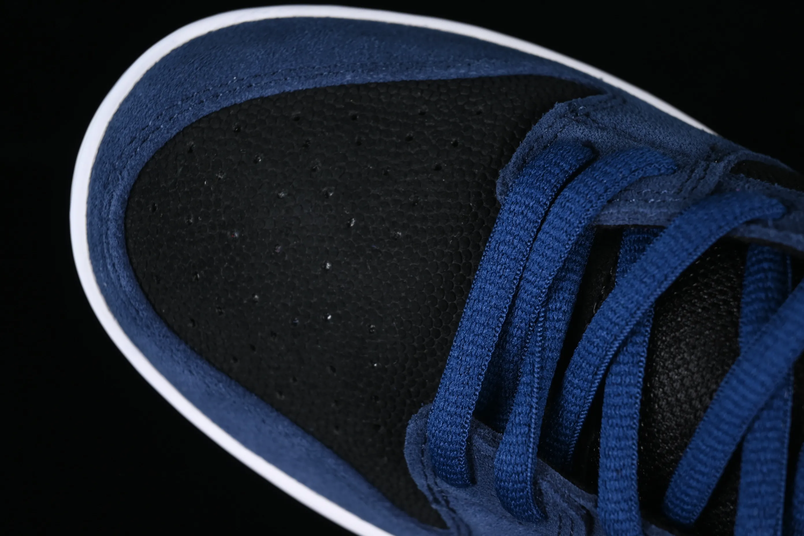All categories Nk SB Dunk series Nk SB Dunk Low low-top sneakers Nk SB Dunk Low Pro dark blue SB smashed backboard fashion casual sneakers 304292-408